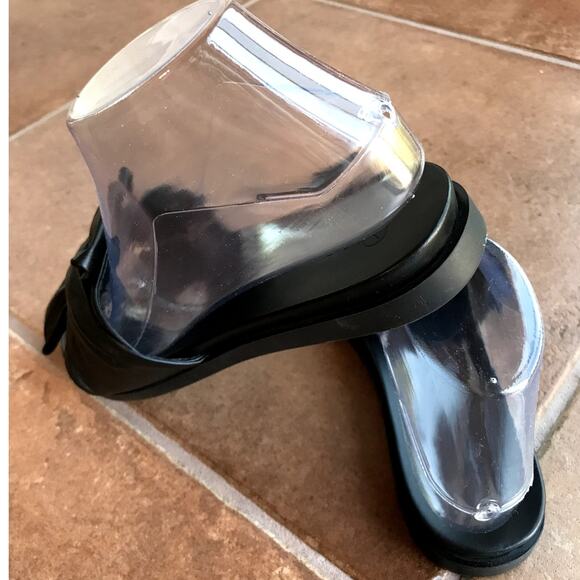 Unity in Diversity Black Diona Leather Decorative Tie Top Slides size 7.5 - Picture 7 of 8